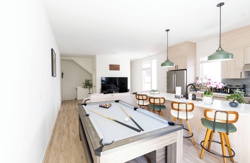 Broadway House | Luxury Capitol Hill Townhouse with Hot Tub, Sauna, EV Charger & Epic Views!