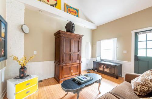 Beach Institute House | Magnolia Cottage by Lucky Savannah