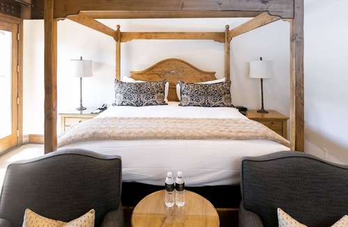 Deer Valley Hotel | Main Lodge Luxury King Room With Hot Tub Hotel Room by RedAwning