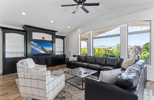 Draper House | Majesty Estate in Salt Lake with Private Pool and Sport Court
