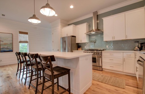 Sunnyside House | Making Memories at Carillon Beach! Short walk to beach! A perfect family getaway