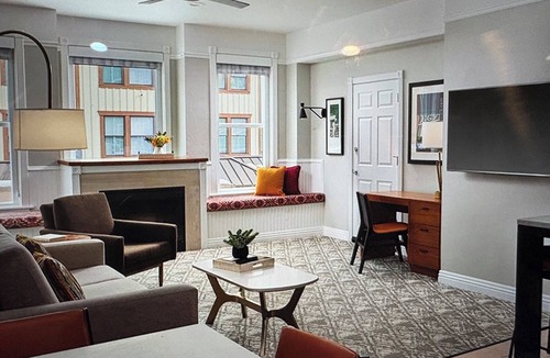 Downtown Park City Villa | Marriott's Summit Watch is an ideal place to enjoy Park City.