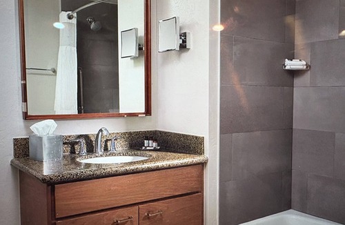 Downtown Park City Villa | Marriott's Summit Watch is an ideal place to enjoy Park City.