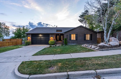 Olympus Cove House | Millcreek Villa- Scenic Fun & Games Getaway! home