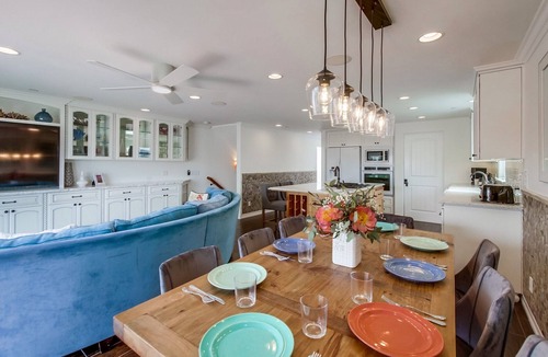 South Mission Beach House | Mission Tides 2 | 3BR Mission Beach Rooftop Deck