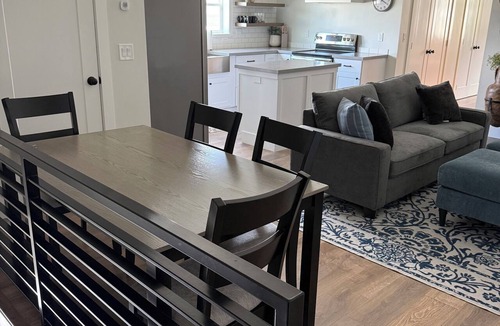 Pleasant Grove Apartment | Modern 2BR Getaway in Quiet Upscale Pleasant Grove Neighborhood