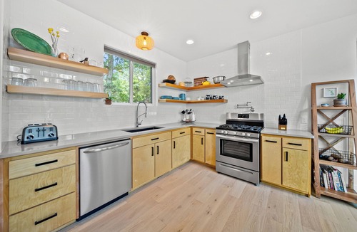 Garfield House | Modern Lakefront home with gentle walk to lake, flat yard. Beautiful views.