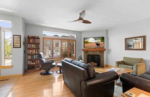 Bear Hollow Village House | Moose Mgmt at Bear Hollow 5545: Pvt Hot Tub, BBQ, Clubhouse, Parking