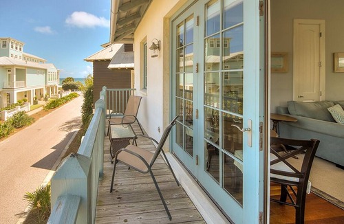 West Panama City Beach Apartment | Moreland Carriage House - Close to Beach & Playground! Free Bikes/Fitness/Tennis