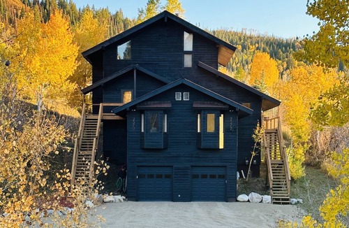 Steamboat Springs House | Mountain‑Modern Luxury Retreat 1 mile to Steamboat Resort Sauna Views