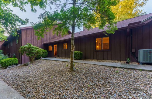 Pittman Center Condo | Mountain View Condo Near Gatlinburg, Anakeesta & Aquarium