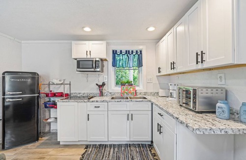 Chassahowitzka House | Nature Coast Cottage Retreat 5 star
