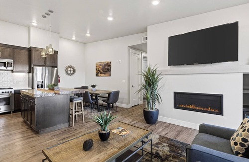 Moab South Valley Condo | New Listing! Lazy River + Resort Living | Near Slickrock & Sand Flats
