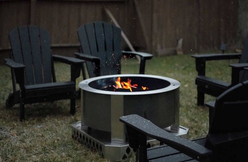 Cottonwood Heights House | [New] Renovated 3BR Speakeasy, Hot Tub, & EV