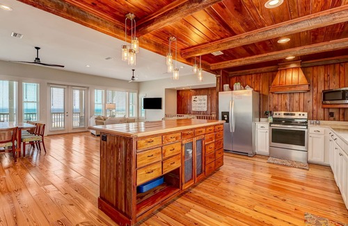 Ocean Cay House | Oceanfront | Completely Renovated Historic Home | Huge Balcony Amazing Ocean Views