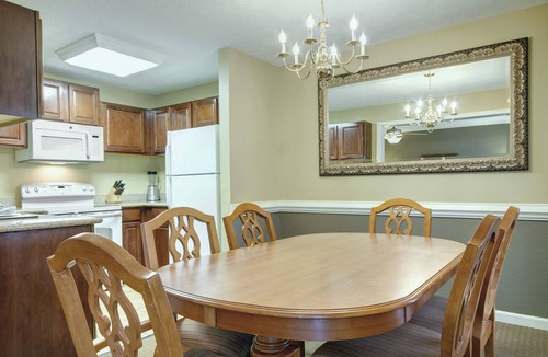 Williamsburg Resort | OFFICIAL LISTING Wyndham - Kingsgate 2 BR Condo w/Pool