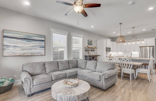 Laguna Beach Estates House | One Block to Beach. Heated Pool March-May. Playground. King Beds, Beach Chairs