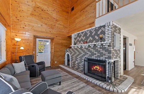 Fawnskin House | Oso Grande Lodge in Fawnskin
