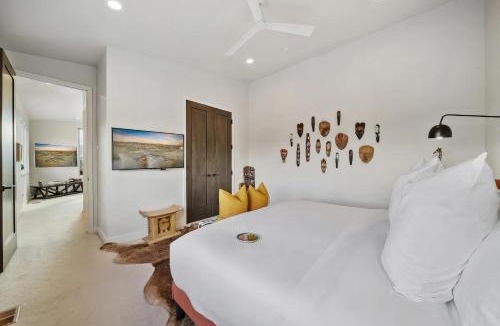 North Snyderville Basin House | Park City Lighthouse - Mountain View, Hot Tub & BBQ
