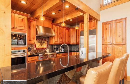 Downtown Park City House | Park City Main Street Powder Lodge/Pool Table, Ski Access, Chef