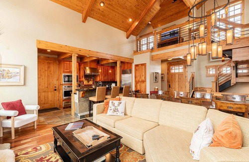 Downtown Park City House | Park City Main Street Powder Lodge/Pool Table, Ski Access, Chef
