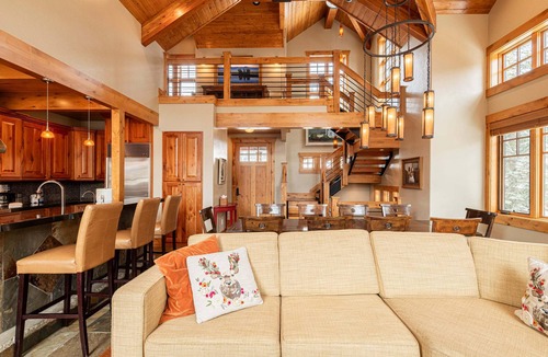Downtown Park City House | Park City Main Street Powder Lodge/Pool Table, Ski Access, Chef