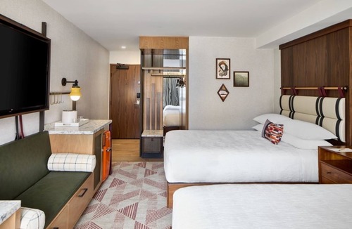 North Park City Hotel | Park City Mountain Escape l 3 Units of 2 Queen Guest Room w/Pool Access
