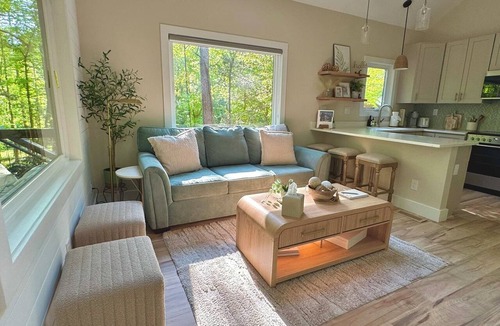 Rutherfordton House | Peaceful Vibe, Modern Cabin - 10 mins from Tryon International Equestrian Center