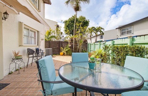 Ludlam House | Perfect 2-bedroom townhome with AC in vibrant Miami