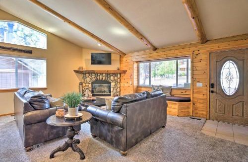 Big Bear House | Pet-Friendly Big Bear Cabin ~ 6 Mi to Ski Resorts!