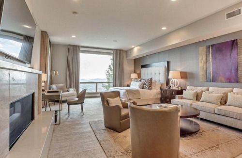 Deer Valley Hotel | Platinum Room Hotel Room