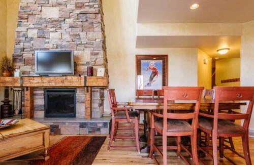 Wolf Creek House | Powder Moutain Ski Tickets Guaranteed