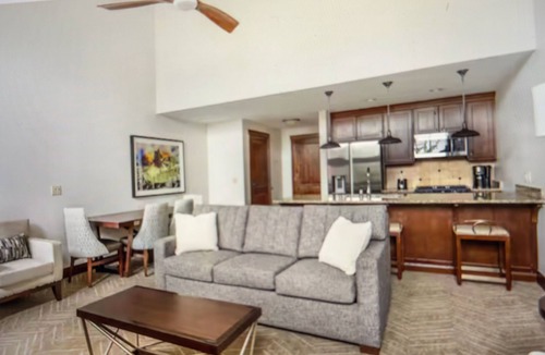 Park City Resort | PRESIDENTS WEEK: Feb 14-21, 2026 “SKI IN” HILTON: SUNRISE LODGE 3-bedroom Condo