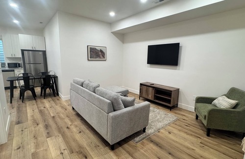 Pleasant Grove Apartment | Prime location - basement apartment in Pleasant Grove