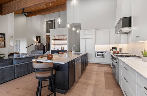Park Meadows House | Private Hot Tub + Bonus Room + Biking Trails! Last Sun at the Cove 2649