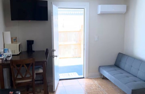 Embassy Hills Apartment | Private room in home in Port Richey, Florida New Studio Fairfax