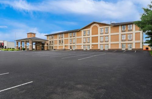 Dry Ridge Hotel | Quality Inn Dry Ridge