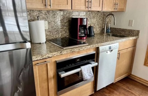 Deer Valley Apartment | Rare - Top of Main Street-1 bdrm, FREE parking