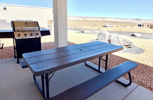 Greenehaven House | "Red Mesa Escape" Relaxing Beautiful Retreat @ Lake Powell Views, National Parks