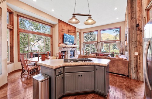 Sundance Cabin | Refined mountain retreat among aspens Private setting Hot tub Quiet surroundings Minutes to Sundance