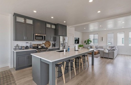 American Fork House | Rockwell MTR- 30+ days welcome