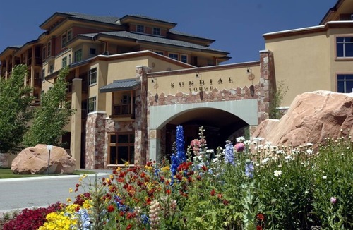 Park City Cabin | Room with Ski-in/Ski-out Access | Rooftop Hot Tub