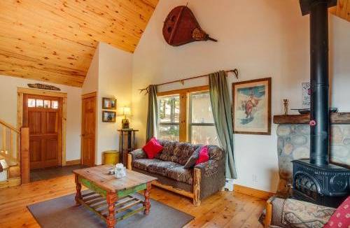 Pagosa Springs House | Rustic Pagosa Springs Cabin w/Hot Tub + Game Room