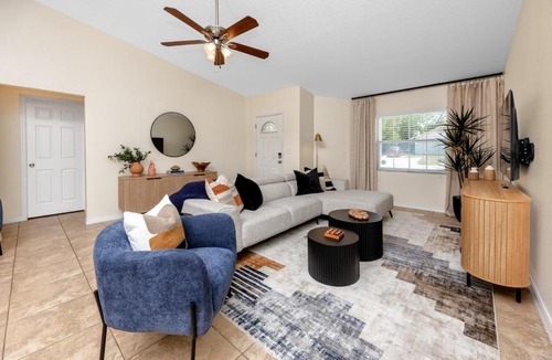Terrace Park House | Safari Breeze - Gorgeous Home by Busch Gardens and Adventure Island
