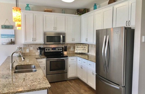 Laguna Beach Estates House | Sandpiper Cottage Private Pool 1 Block to Beach FREE 6‑Person Golf Cart