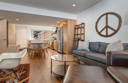 Park Meadows Condo | Scandinavian 72 Vantage Condo with Private Hot Tub by RedAwning
