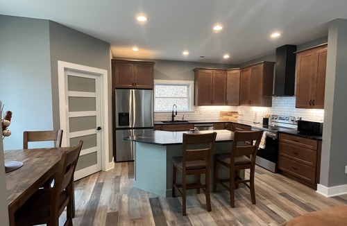 Rutherfordton Cabin | Secluded Modern Cabin on 15+ Acres Pond, Trails & Near TIEC