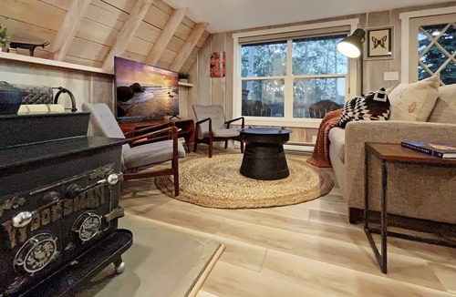 Silver Summit Cabin | Serene A-Frame Tiny Home in the Aspens w/Hot Tub, Outdoor Shower, Minutes from Park City
