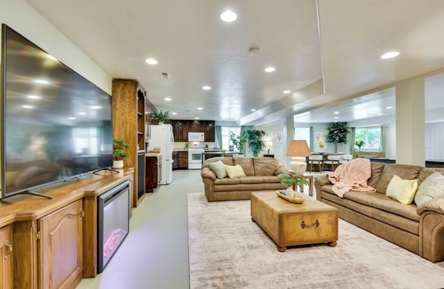 Kaysville Apartment | Shaded Patio and Fire Pit: Quiet Kaysville Home