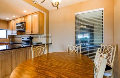 Siesta Key Apartment | Siesta Paraiso Condo With Pool Siesta Key Bay Oaks